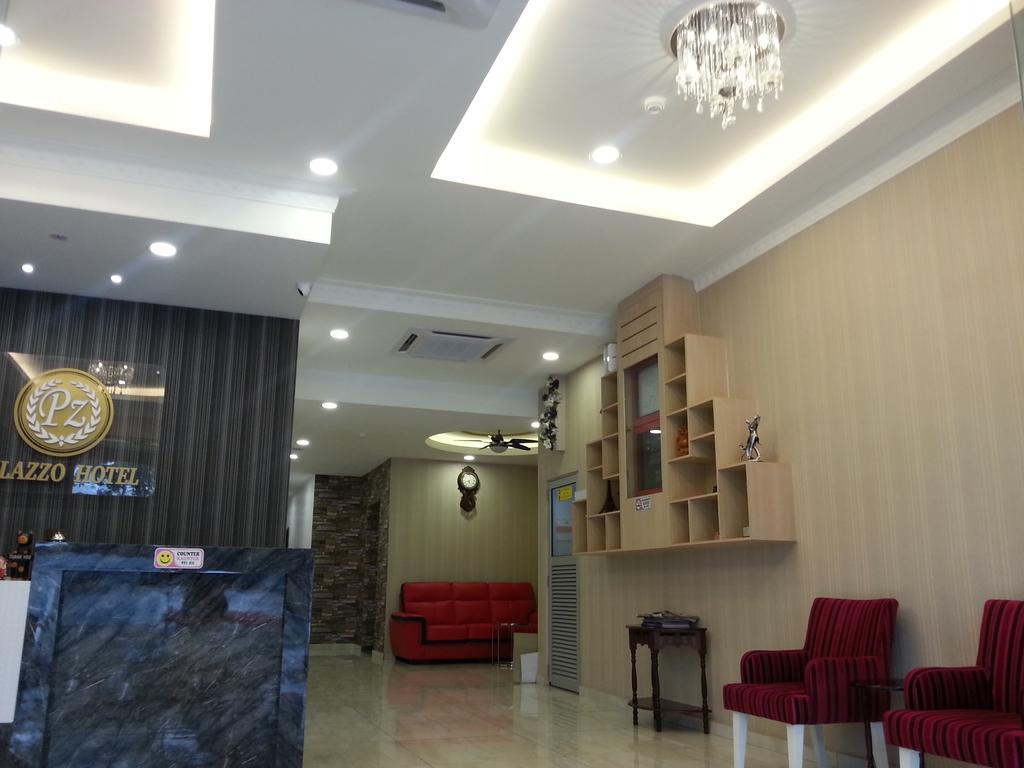 Palazzo Hotel Kulai Eksteriør bilde