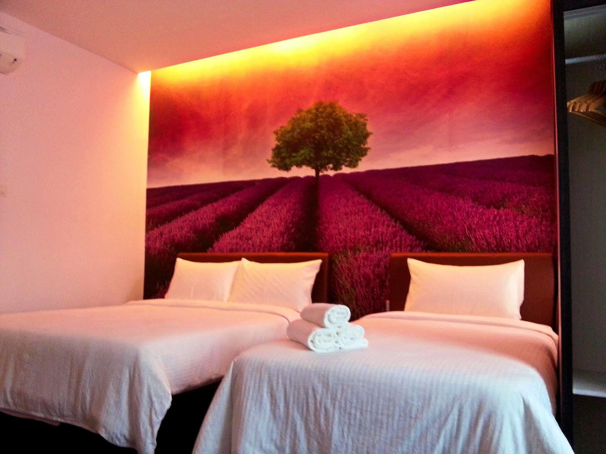 Palazzo Hotel Kulai Eksteriør bilde
