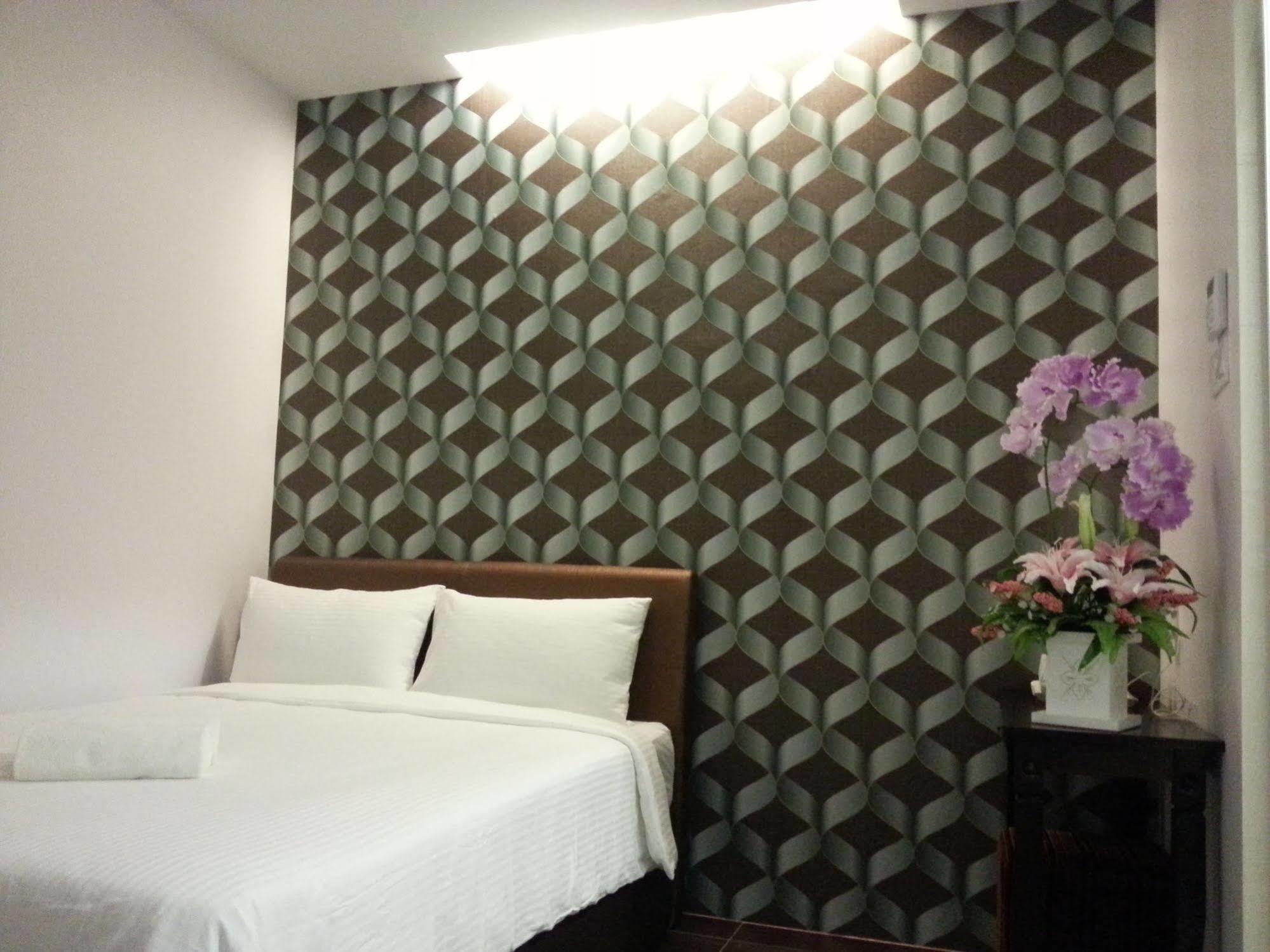 Palazzo Hotel Kulai Eksteriør bilde