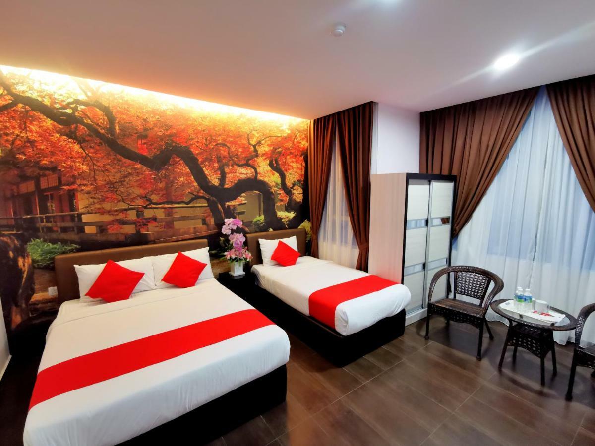 Palazzo Hotel Kulai Eksteriør bilde