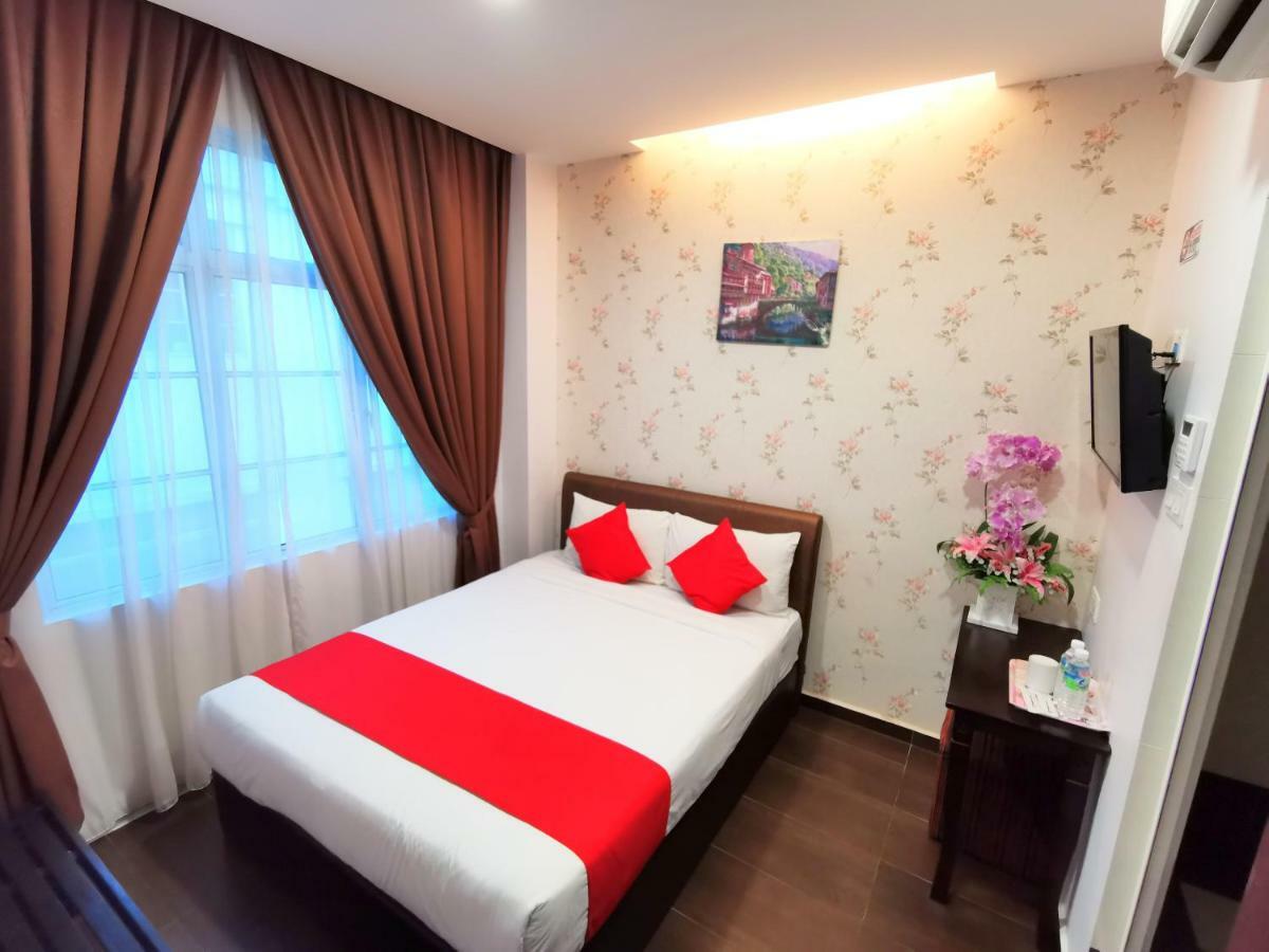 Palazzo Hotel Kulai Eksteriør bilde